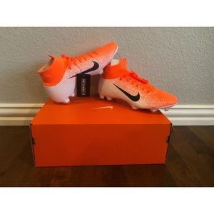 NEW! Nike Men’s SZ 8 Superfly 6 Pro FG Soccer Clts